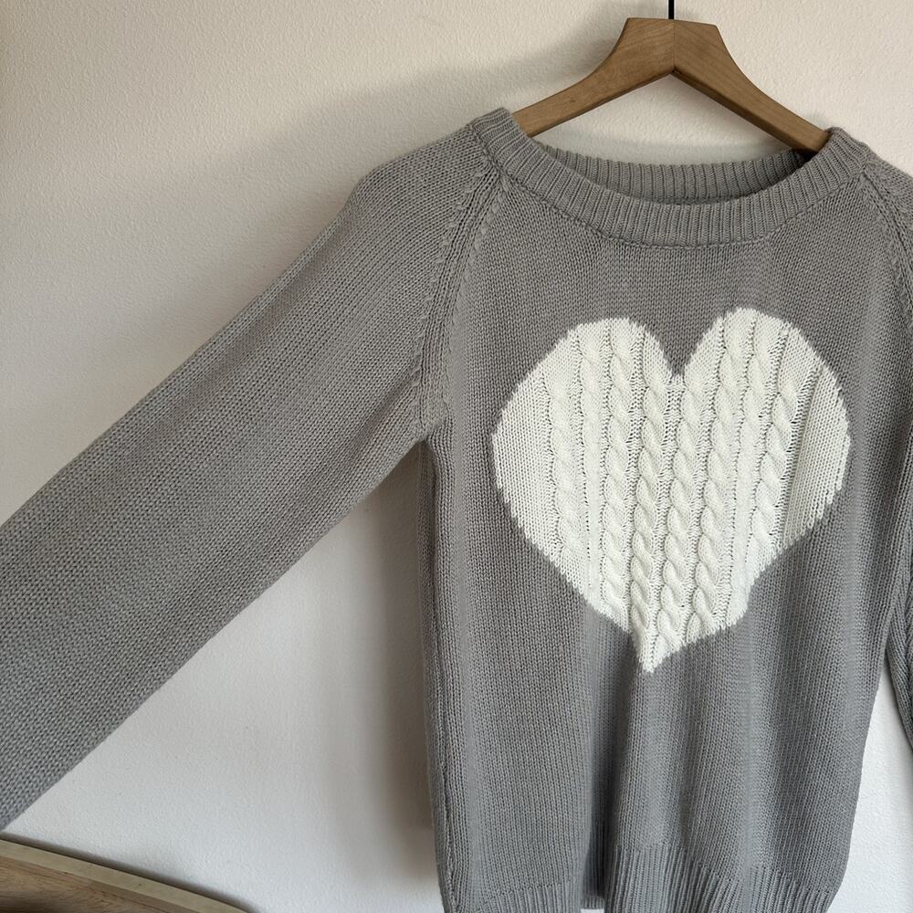 Cable Knit White Heart Grey Sweater Sz S Cozy Classic Winter Fisherman Coastal - Picture 5 of 10
